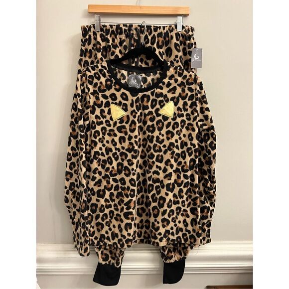 NWT PJ Couture Leopard Fleece Set large - Picture 1 of 3